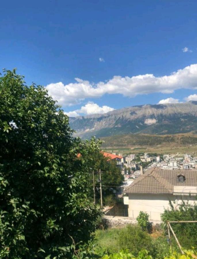 MiziriGuestHouse Gjirokastër Extérieur photo