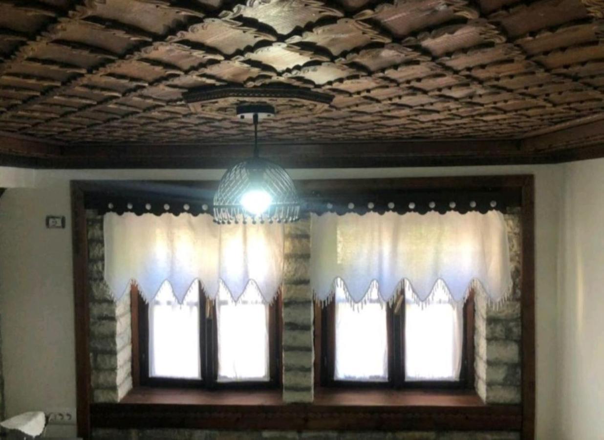MiziriGuestHouse Gjirokastër Extérieur photo