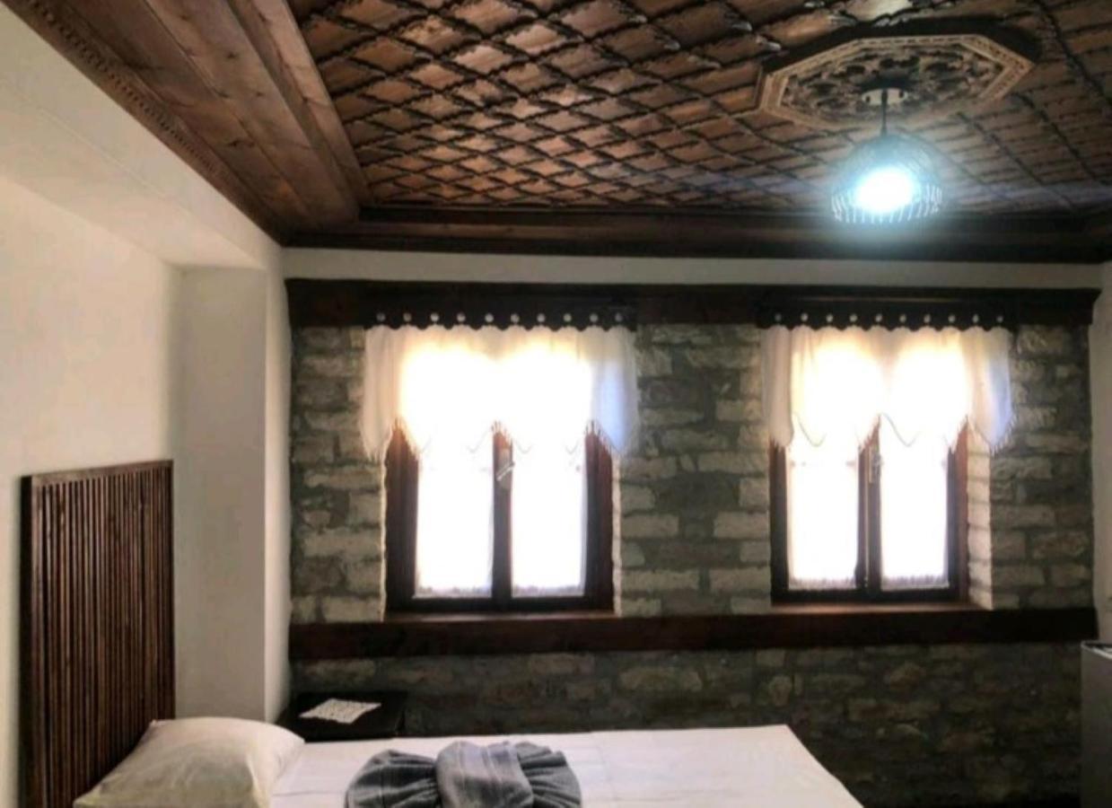 MiziriGuestHouse Gjirokastër Extérieur photo