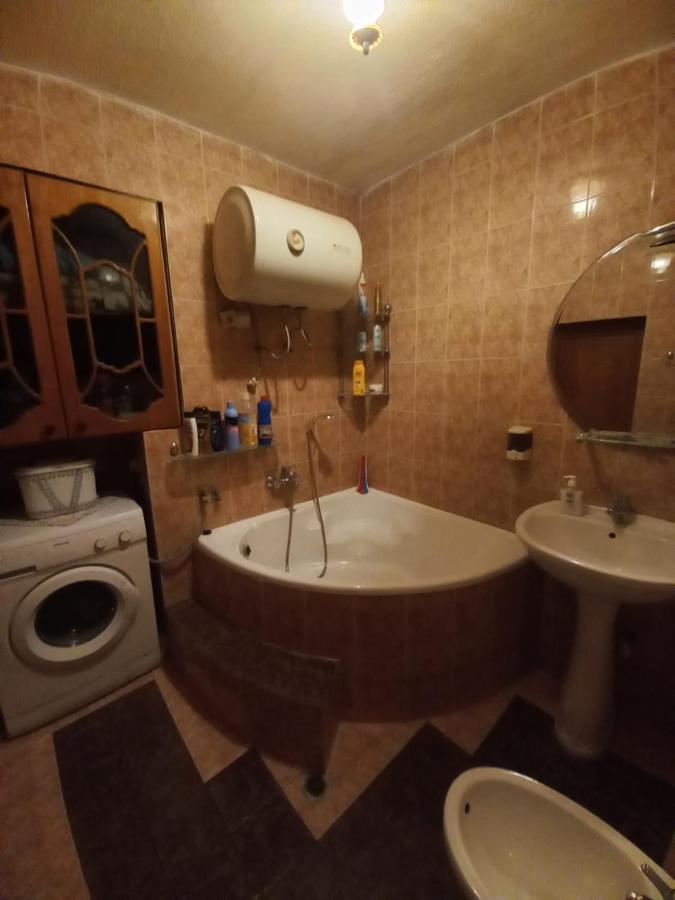 MiziriGuestHouse Gjirokastër Extérieur photo